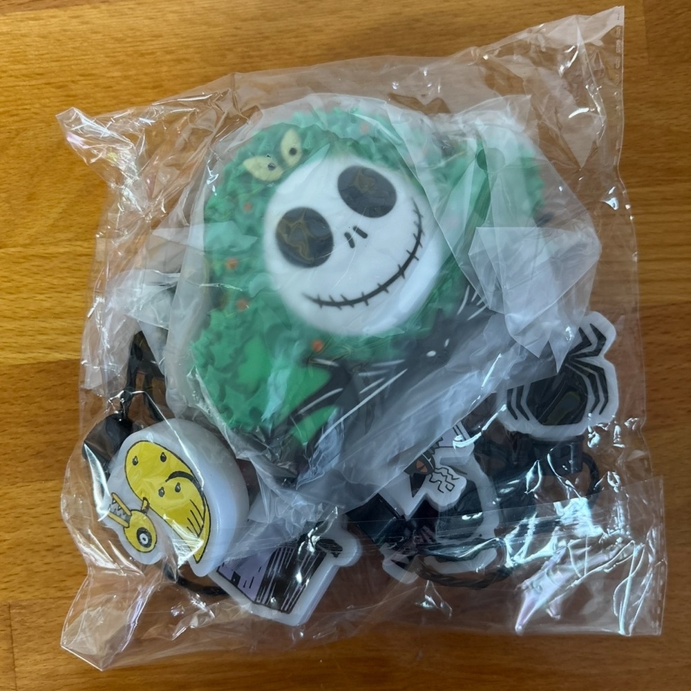 1. Disney Parks Nightmare Before Christmas Light Up Necklace - Halloween - Picture 2 of 4